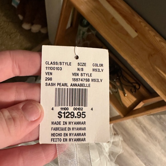 David’s Bridal Wedding gown - Picture 10 of 12